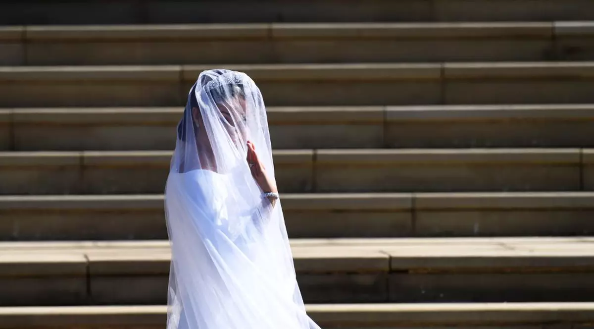 FOTO & VIDEO | Primele imagini cu Meghan Markle în rochie de mireasă