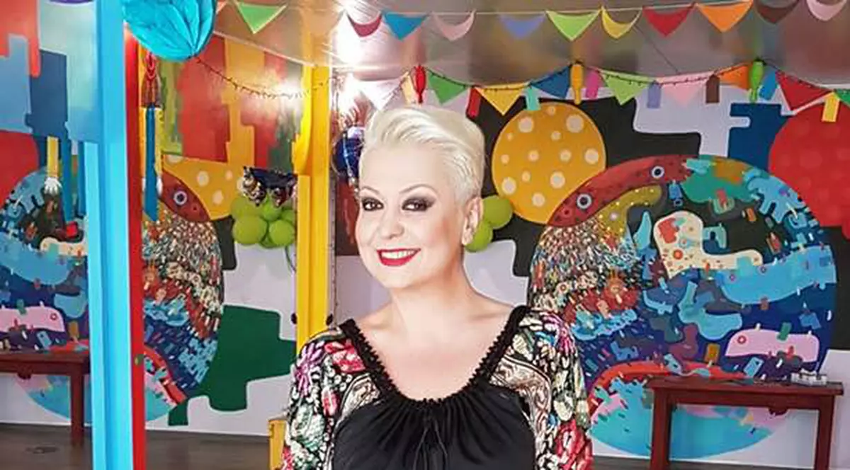 ce a slăbit enorm. "Comentarii cum că sunt bolnavă, că am făcut infarct, că mi-am tăiat stomacul"