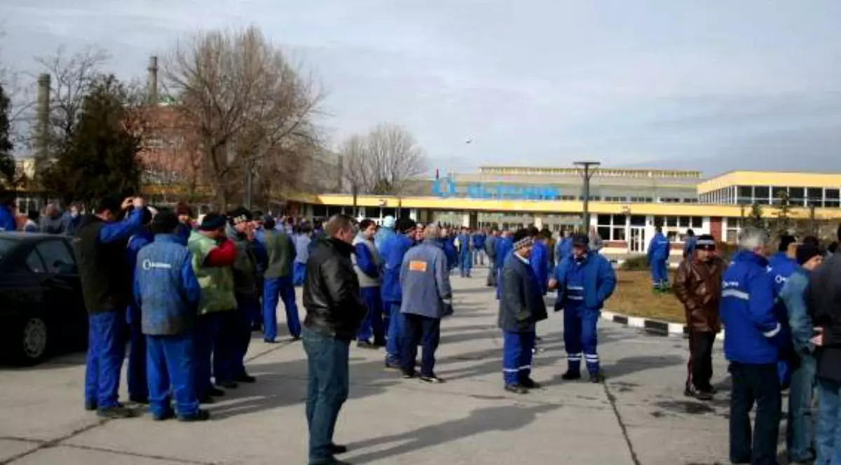 Muncitorii de la CE Oltenia sunt testați pentru consumul de alcoolMuncitorii de la CE Oltenia sunt testați pentru consumul de alcool