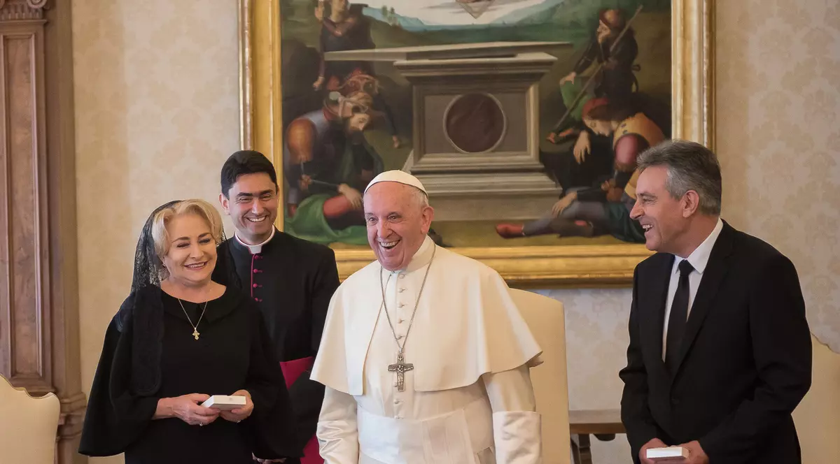 Viorica Dancila, primita in audienta la Vatican