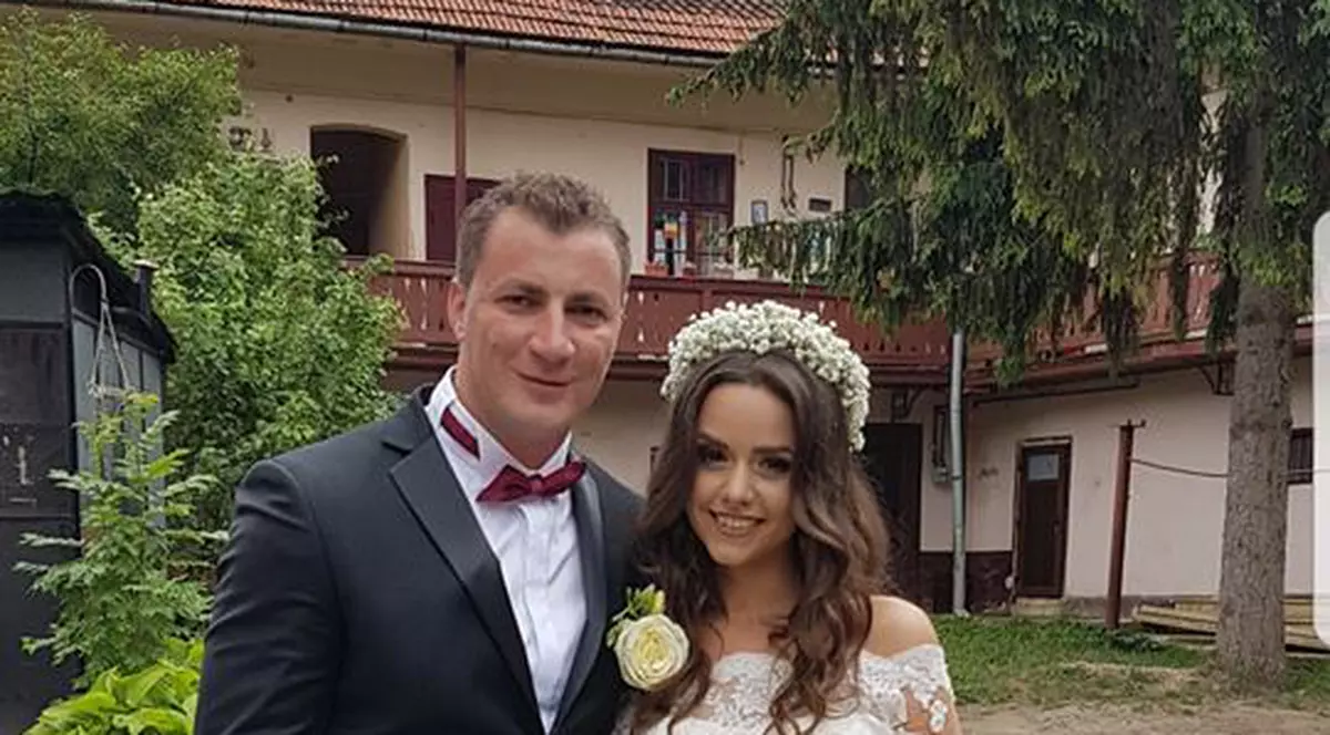 Polițistul Marian Godină s-a căsătorit