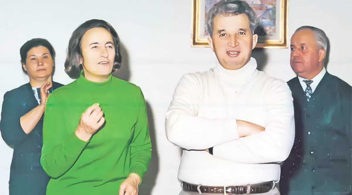 Cum se certa Elena cu Nicolae Ceaușescu. "Ia vezi, că acum schimb foaia"