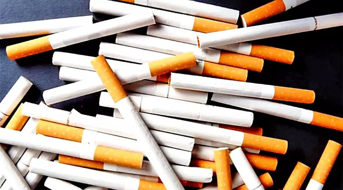 Focuri de armă în Suceava pentru oprirea unei mașini pline cu țigări de contrabandă. Șoferul a reușit să scape