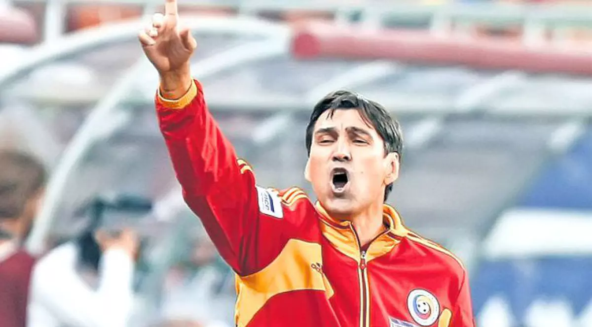 Victor Pițurcă, în locul lui Dan Petrescu la CFR Cluj? ”Eu așa am auzit!”. „Bomba” verii stă să explodeze în Gruia