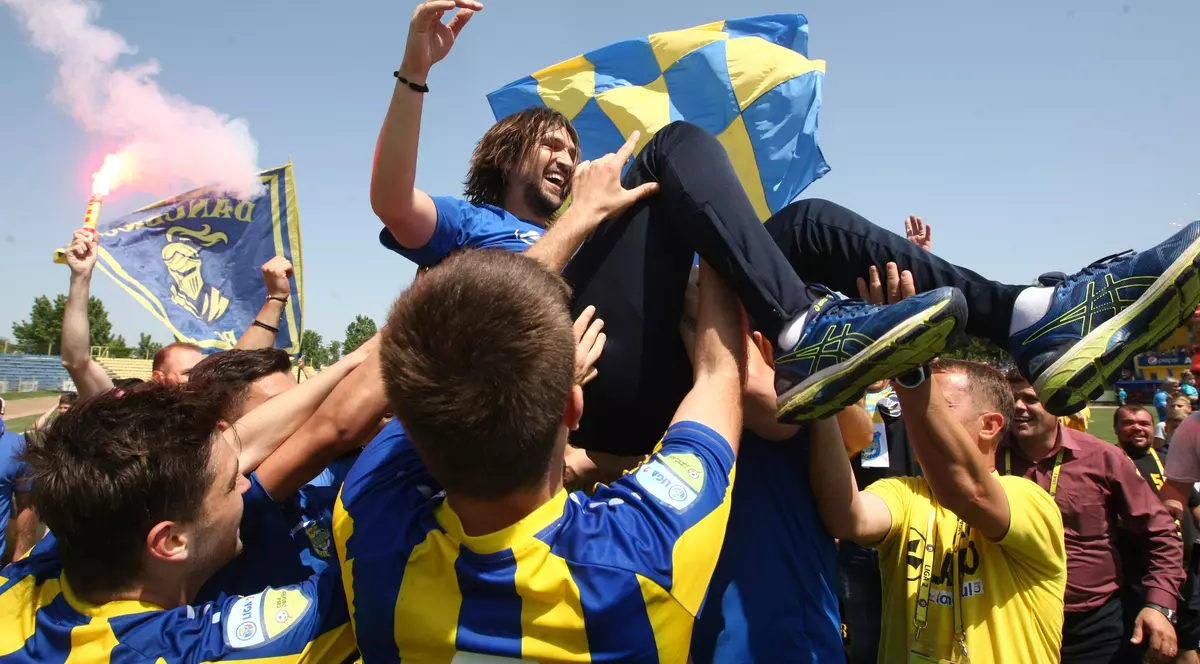Liga 2 la fotbal, etapa 33. Dunărea Călărași a promovat matematic în Liga 1. Chindia a remizat la Mioveni. Clasament