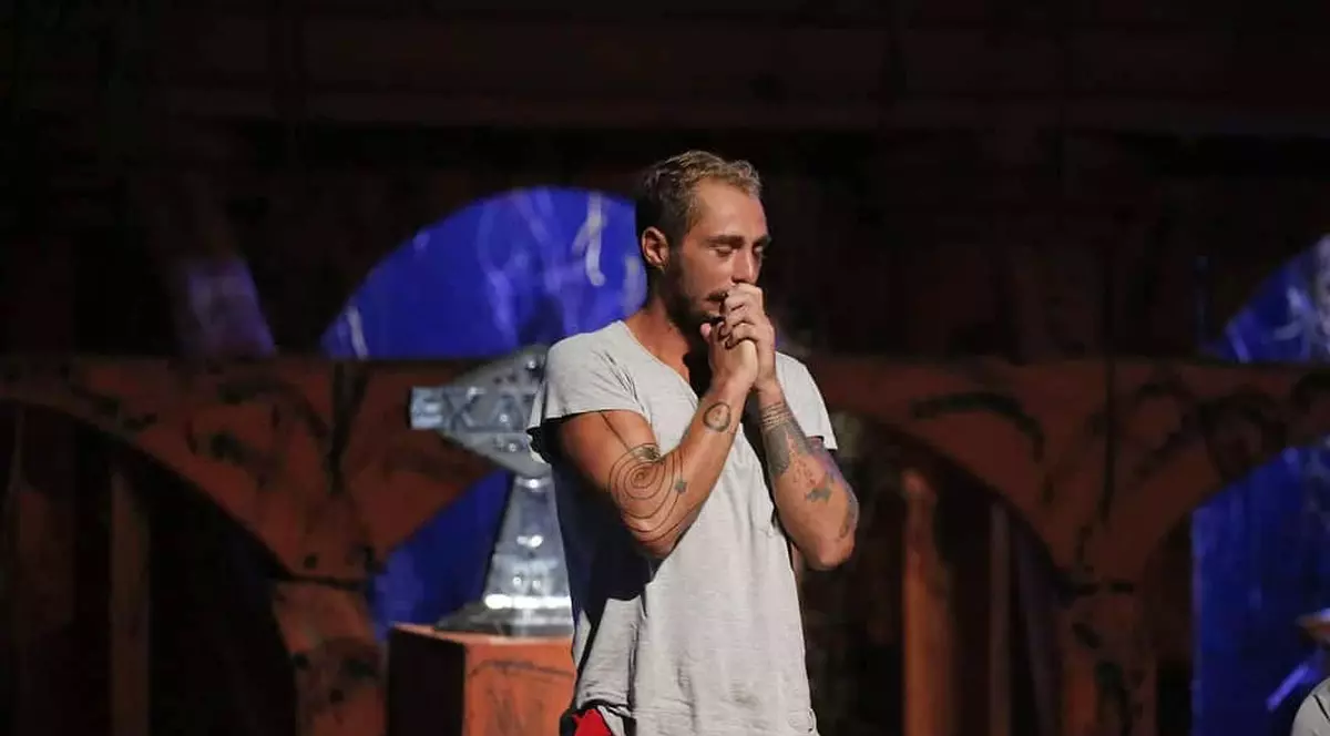 Cine l-a așteptat la aeroport pe Vladimir Drăghia. Surpriză de proporții