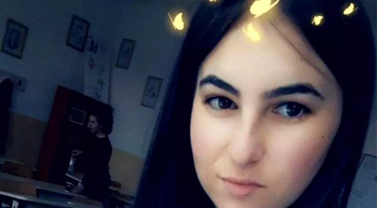 Tânăra de 19 ani din Vrancea snopită în bătaie de iubitul său a murit la spital