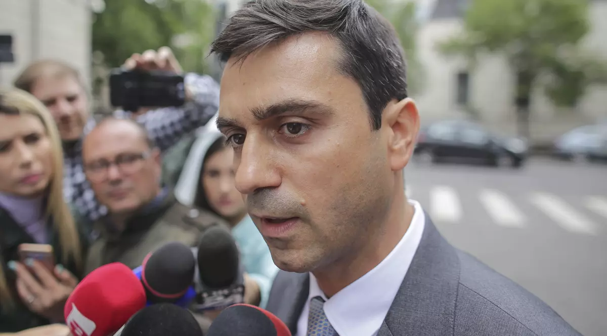 Cătălin Ioniţă, fostul şef al Poliţiei Române, este suspect într-un dosar al DNA