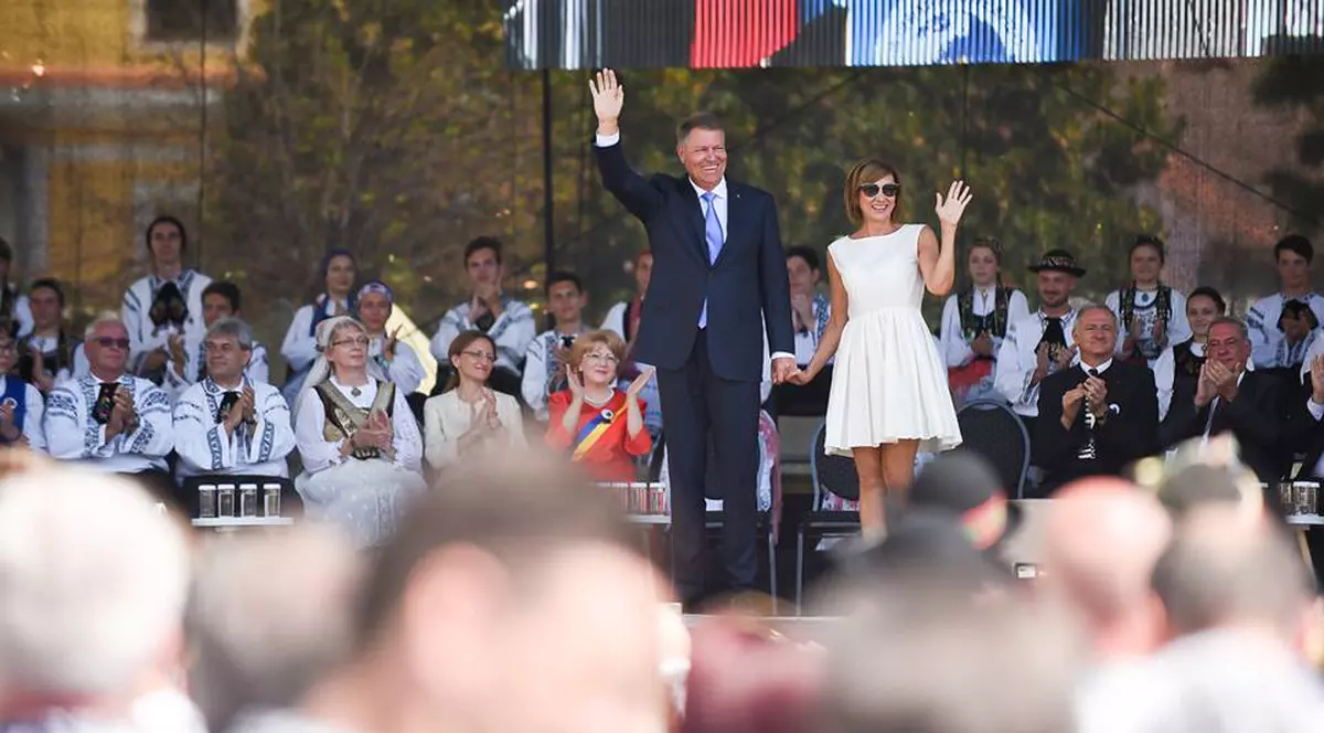 Klaus Iohannis si sotia sa