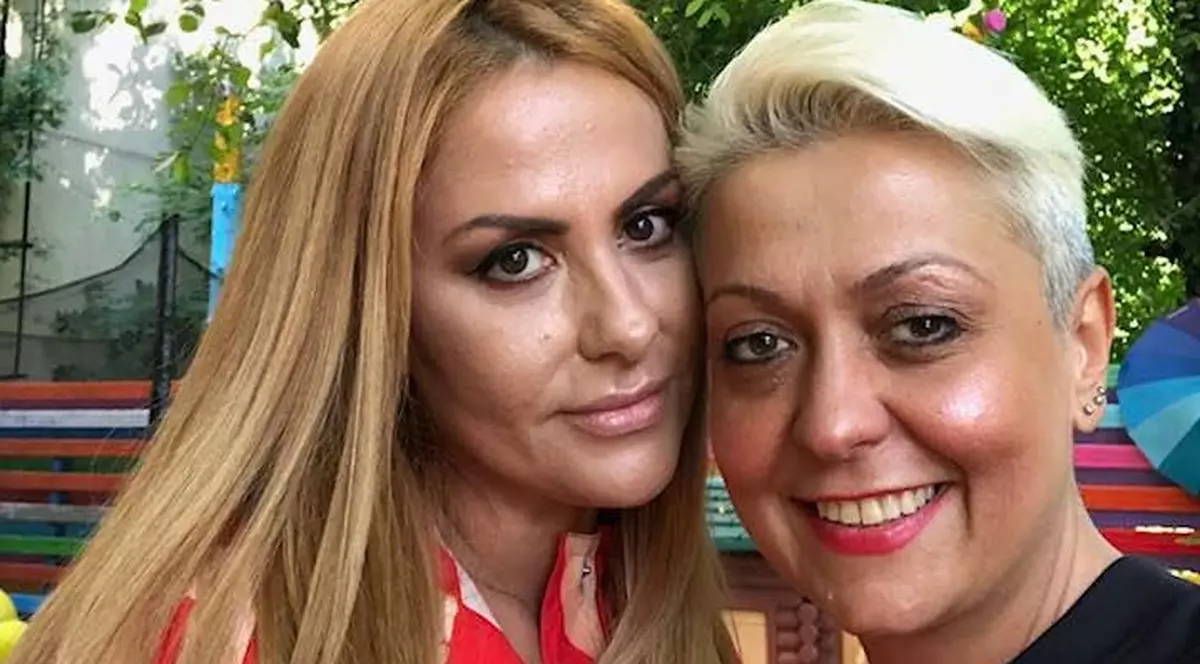 Momente de panică pentru Monica Anghel. “Am încercat să ies și m-a împins înapoi în apă”