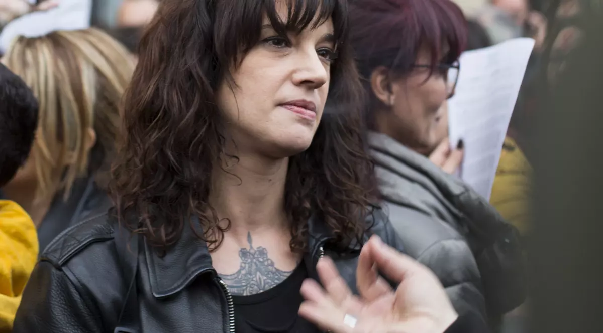 cnn retrage o emisiune cu asia argento