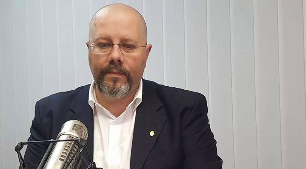 Viceprimarul Aurelian Bădulescu