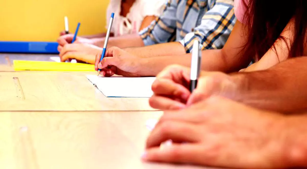 Ce note au luat vedetele la BAC. Numai medii peste opt