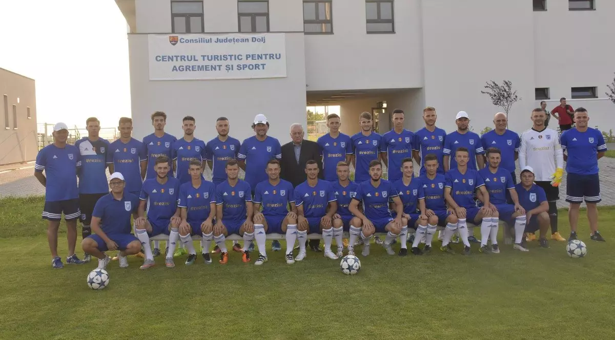 Craiova lui Mititelu a promovat în Liga 3 fără să mai joace! Ceahlăul și Gloria Bistrița au urcat și ele în al treilea eșalon