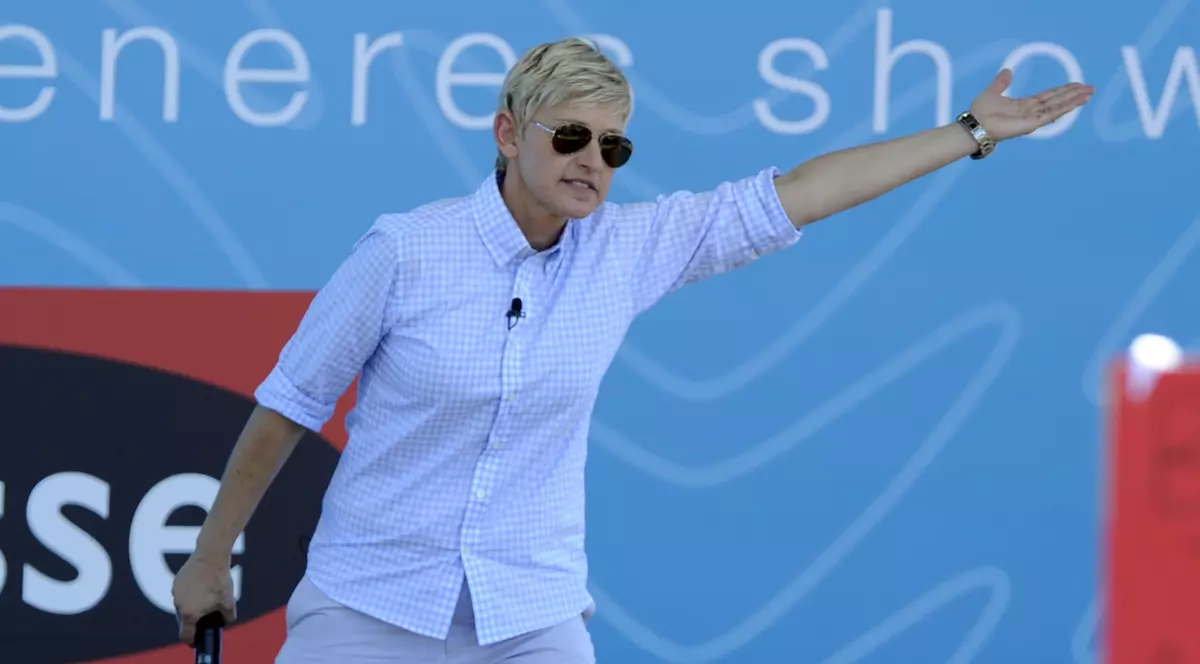 Ellen DeGeneres va susține primul show de stand-up comedy după 15 ani