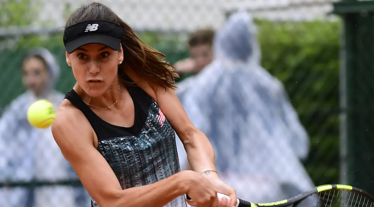 Sorana Cîrstea a fost învinsă în primul tur de simplu și în ”sferturile” de dublu la turneul de tenis de la Mallorca