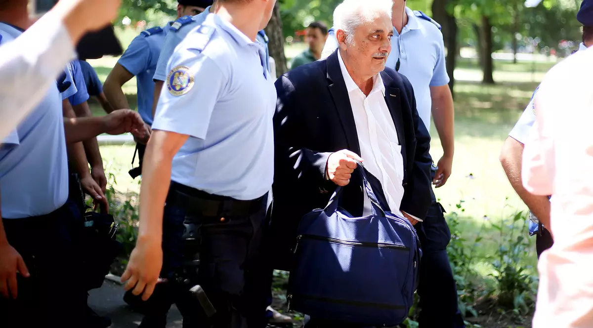 Nicolae Bacalbașa crede că toți demonstranții care au depus plângeri împotriva Jandarmeriei ar trebui sancționați