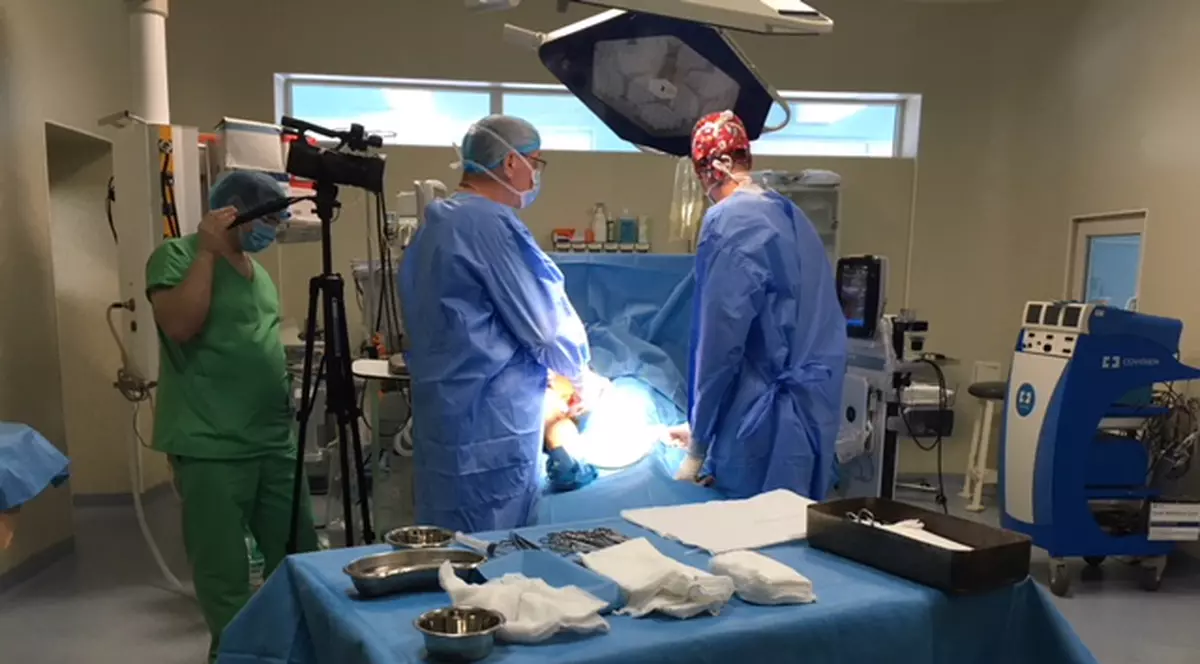 Premieră medicală națională, la Timișoara. O femeie a scăpat de varice în 30 de minute