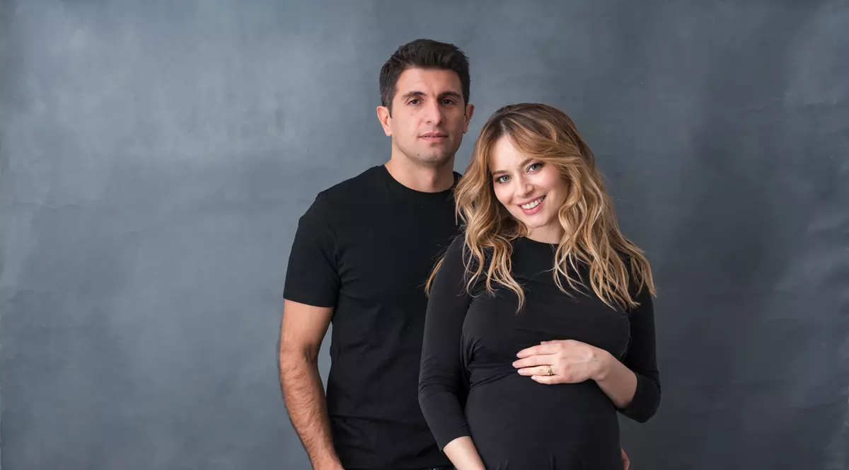 Laura Cosoi a născut. Prima imagine cu fetița ei