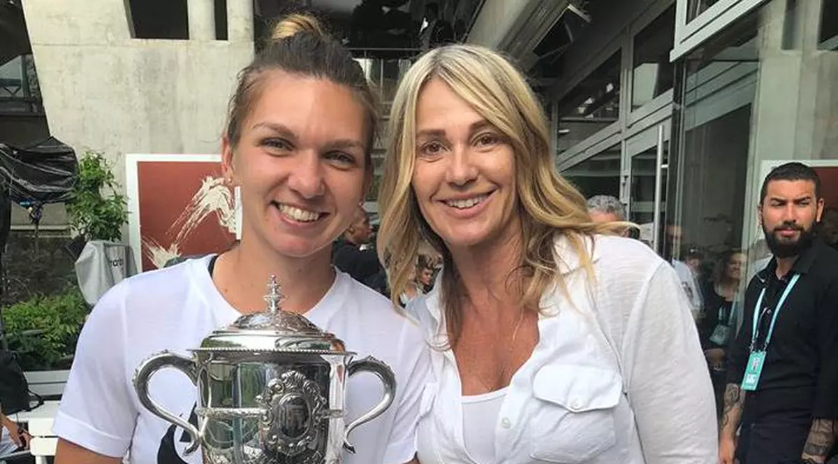 Zeița Nadia Comăneci, alături de Halep