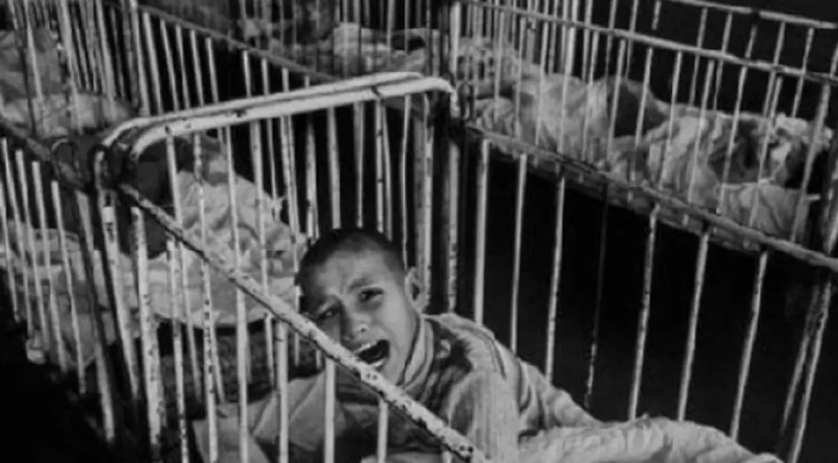 VIDEO / Orfani masacrați la Spitalul de Neuropsihiatrie Infantilă Siret, plângere penală după 38 de ani