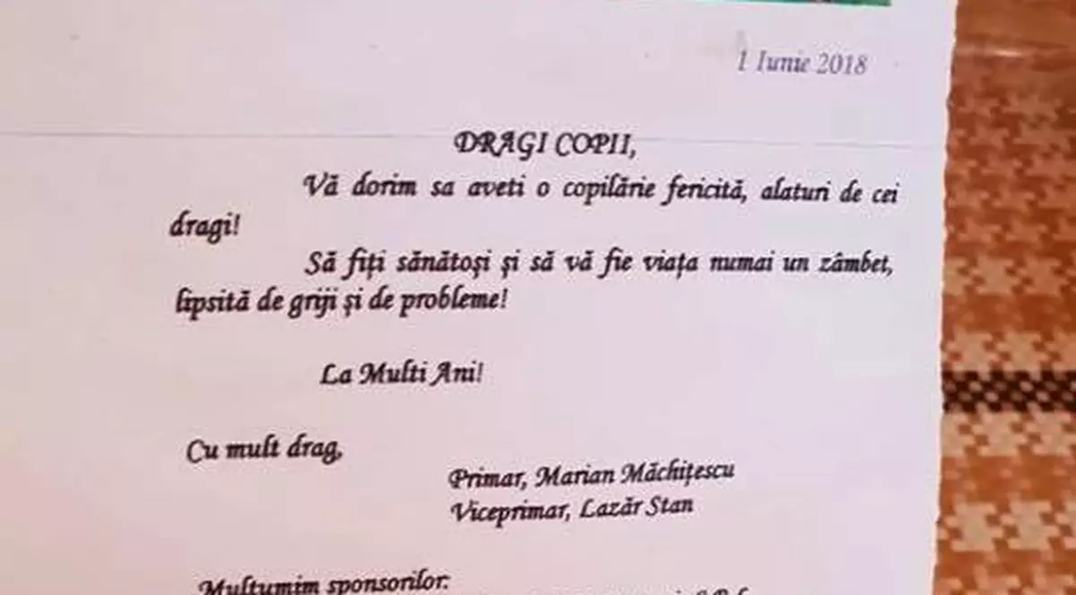 Produse expirate au fost oferite copiilor de Primăria Urlați, de 1 iunie