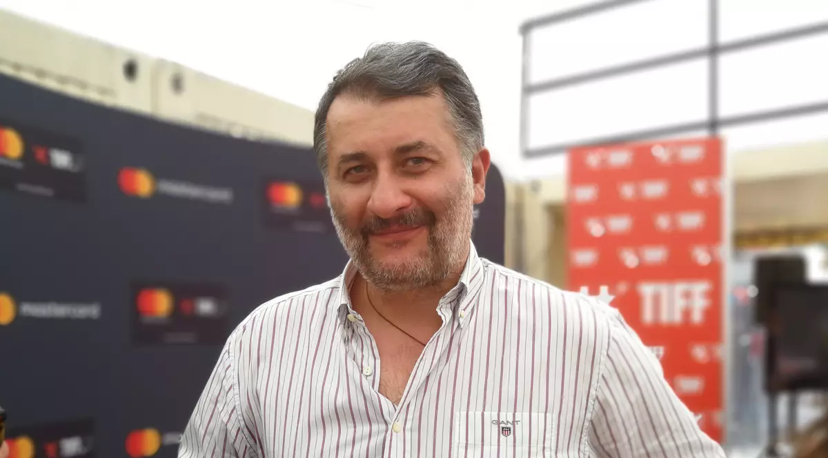 Regizorul Cristi Puiu, în juriul Festivalului de Film de la Veneția, alături de actrița Cate Blanchett