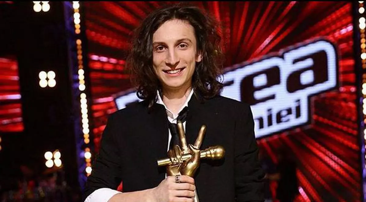 Tiberiu Albu, fost câștigător la Vocea României, s-a căsătorit. Ce frumoasă e soția lui