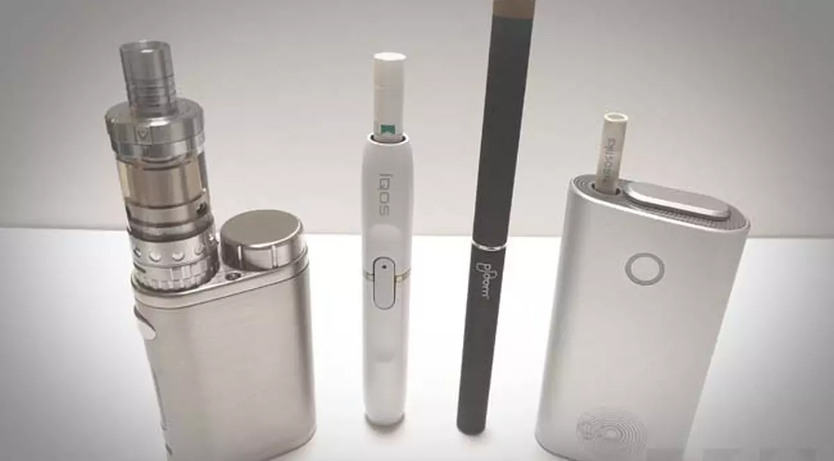 Ţigara “electronică” vs. ţigara tradiţională | Forumul Global al Nicotinei adună la Varşovia “greii” din domeniu