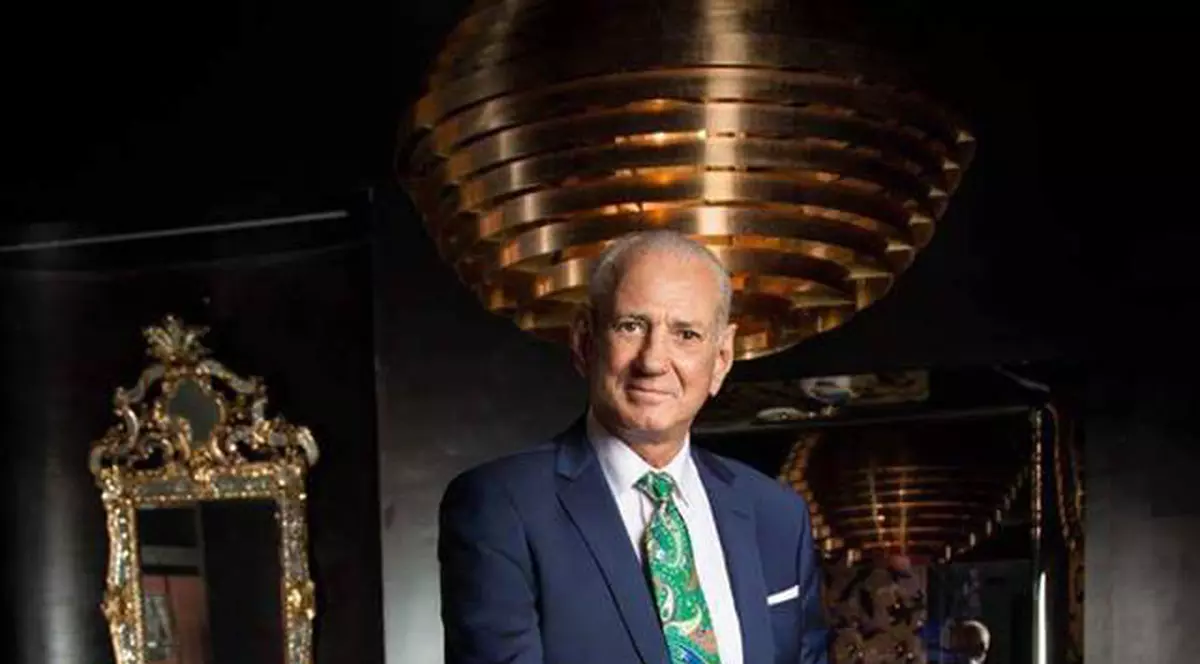 EXCLUSIV/ Gheorghe Zamfir nu cânta în locuri fără cazare de 5 stele