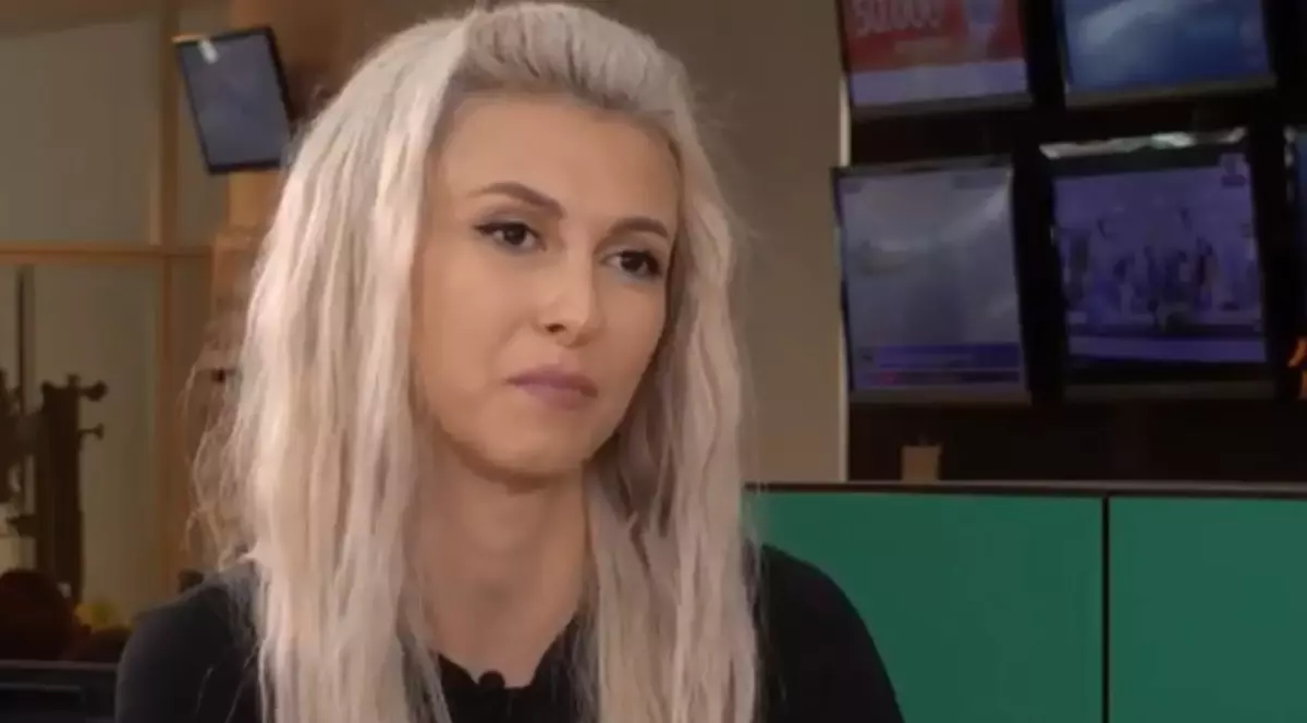 VIDEO / Aventuri în nopți de vară. Andreea Bălan vine la Trips & Tricks să vorbească despre cele mai frumoase vacanțe