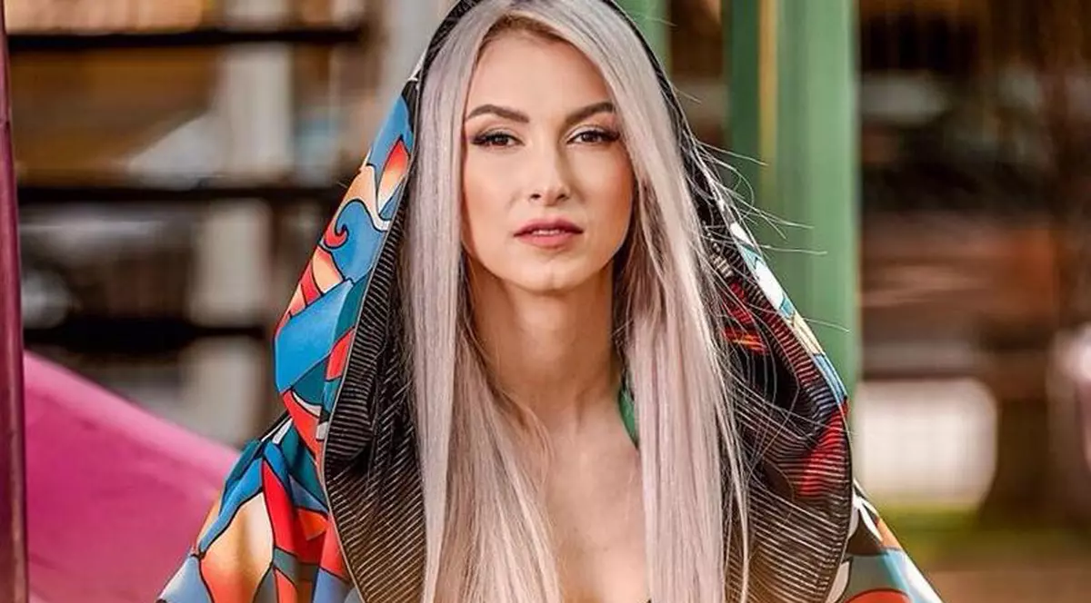 EXCLUSIV/ Andreea Bălan a rămas marcată de perioada în care tatăl ei îi confisca toate câștigurile. E chibzuită... spre zgărcită!