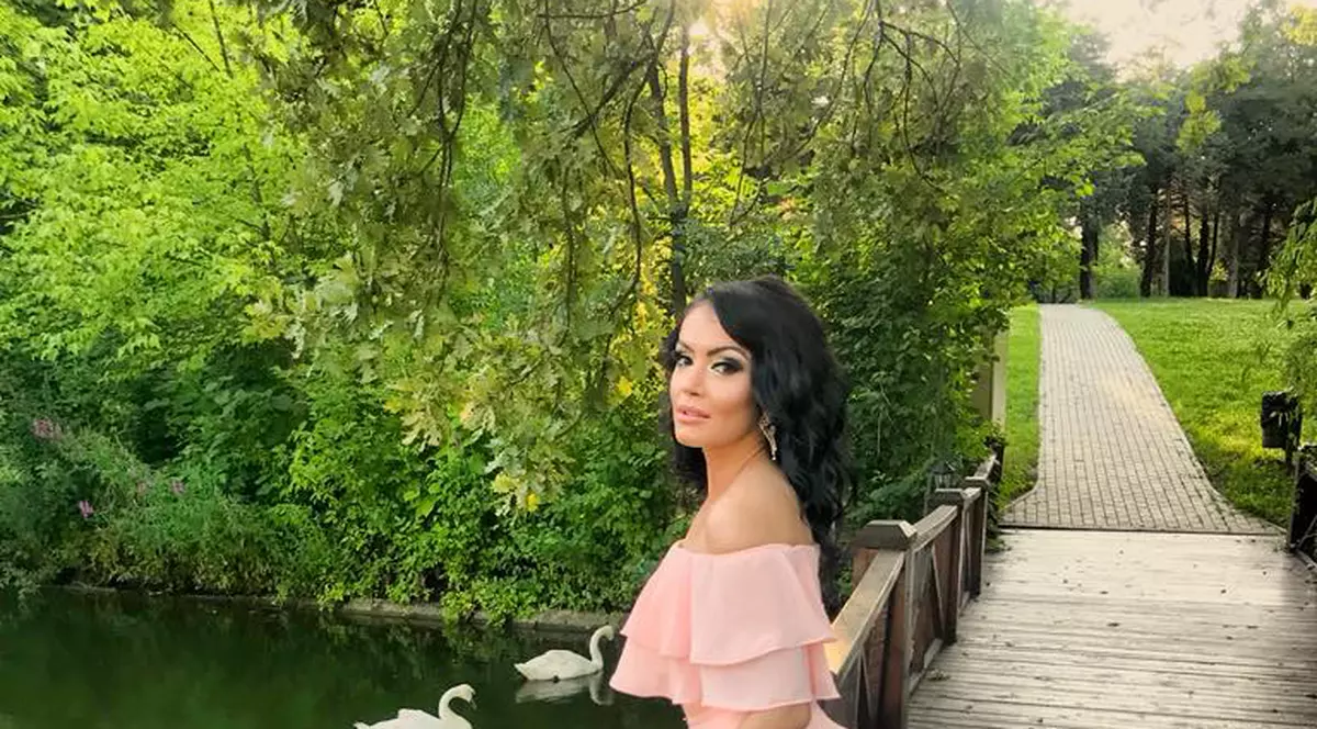 Cum a vrut Andreea Mantea să scape de grăsime. "Masaj cu palincă"