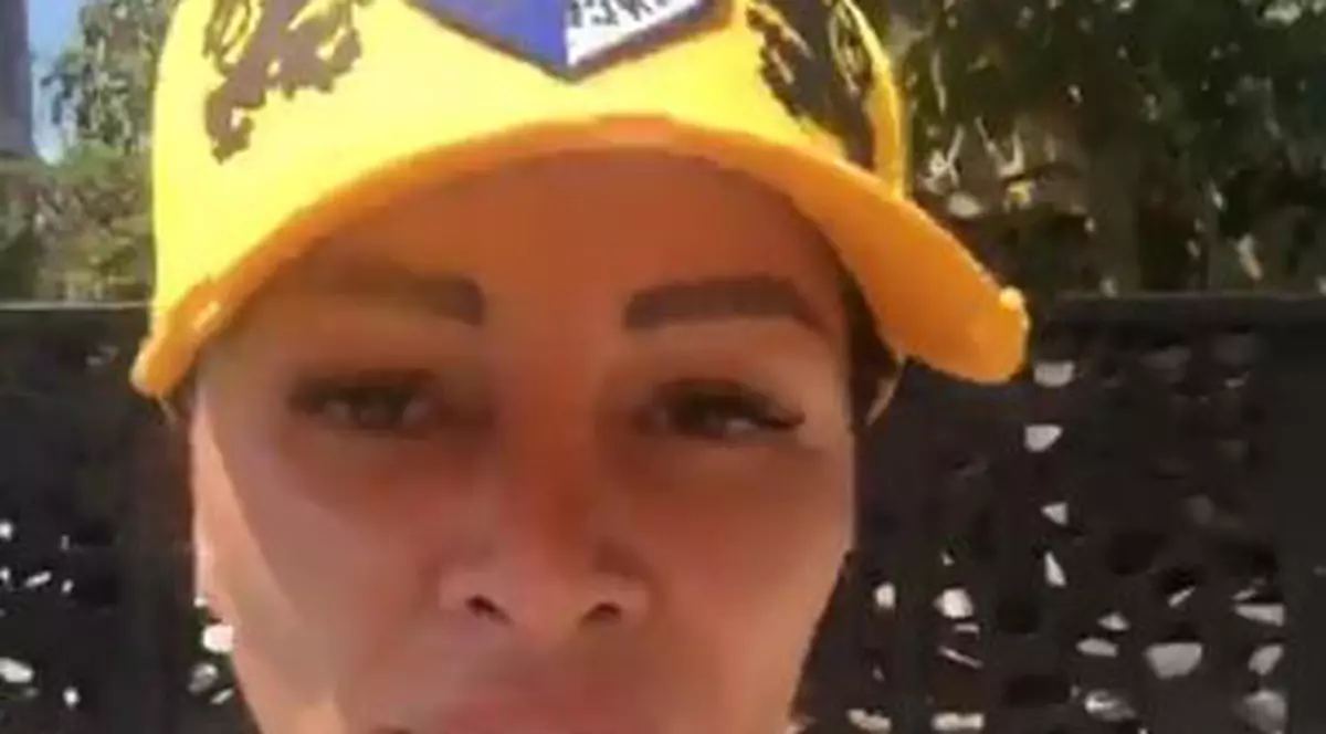 Mesajul dur al lui Brigitte Sfăt. " N-am nici poze în pielea goală cu băieți, nici mesaje pe care să le arăt pentru a-mi face notorietate pe spinarea altora"