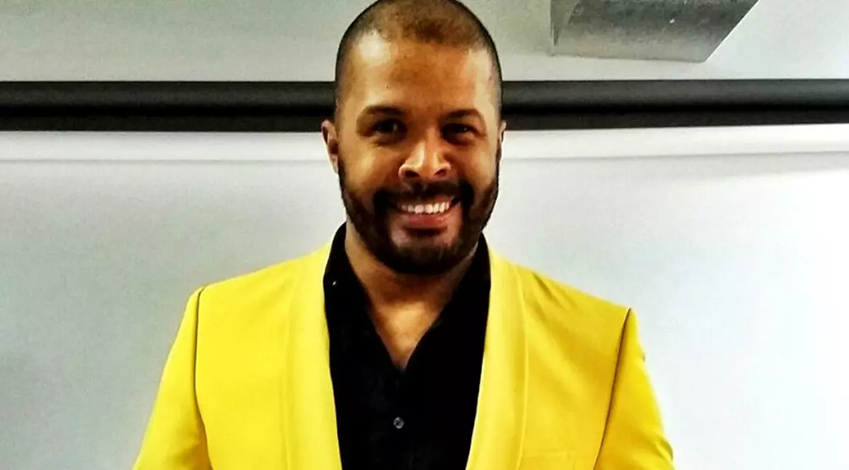 Cabral, implicat într-un accident rutier. “Când aproape ajung cu botul maşinii în dreptul uşii lui, omul frânează brusc”