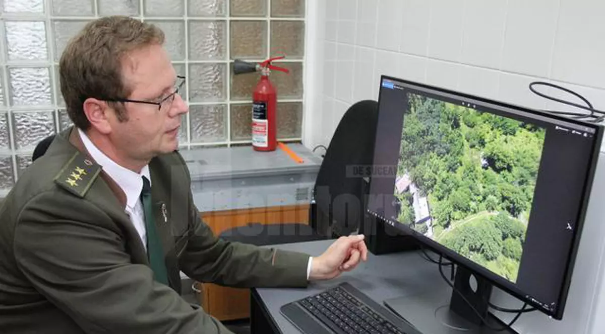 Garda Forestieră din Suceava are cea mai modernă soluție din România împotriva tăierilor ilegale. Un calculator superperformant și un soft rusesc la pachet cu o dronă