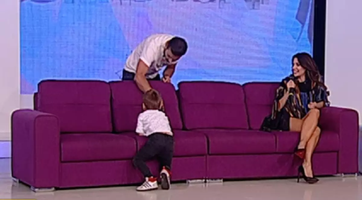 Celia, pentru prima oară cu băiețelul la tv. “A fost un șoc destul de mare. M-am speriat “
