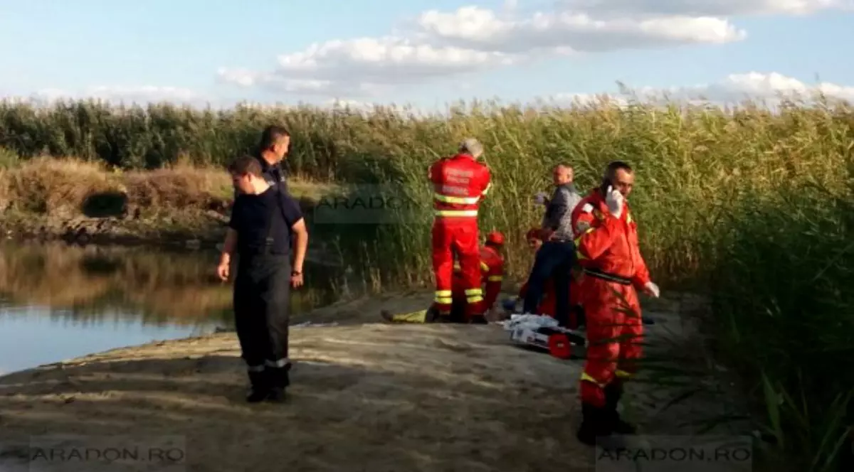 Doi copii de 11 ani, găsiți înecați într-un iaz din Vaslui. Medicii nu i-au mai putut salva