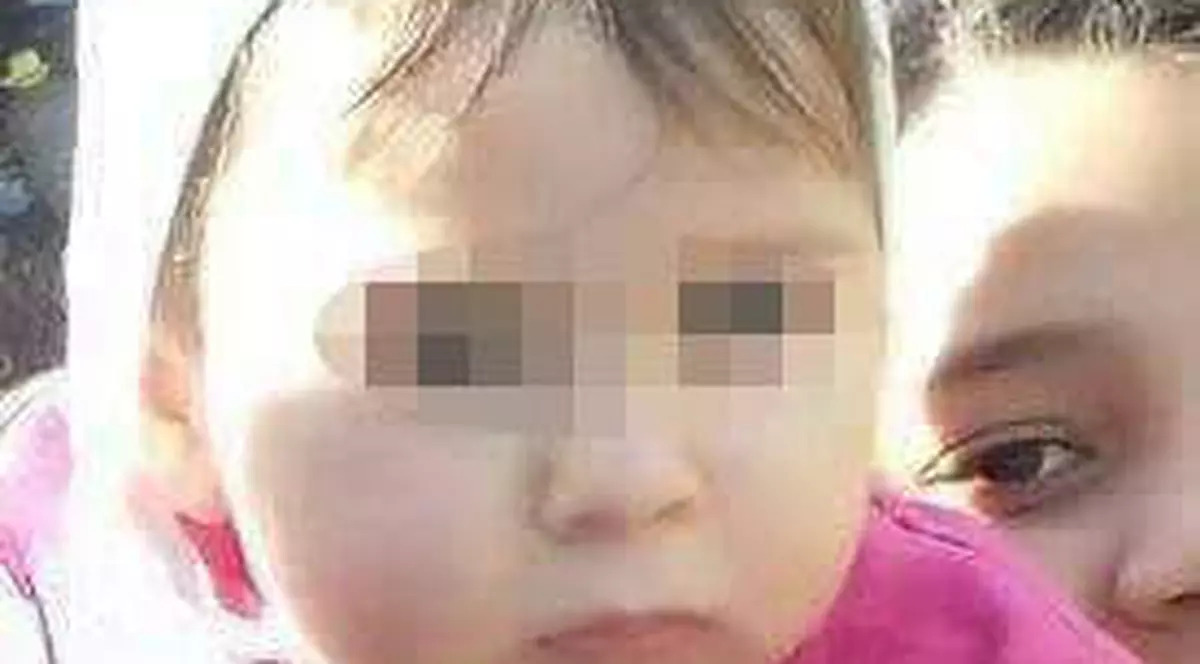 Fetița româncă împușcată la Roma ar putea rămâne paralizată. Agresorul este anchetat