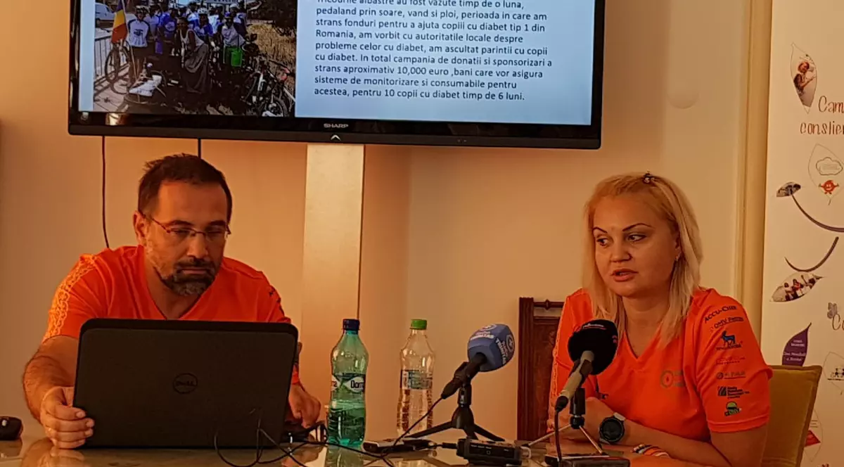 Gabriela Airinei, pacientă cu diabet tip 1 pleacă, sâmbătă împreună cu soțul ei, într-un tur intitulat “Interiorul Carpaților pe Bicicletă cu Diabet
