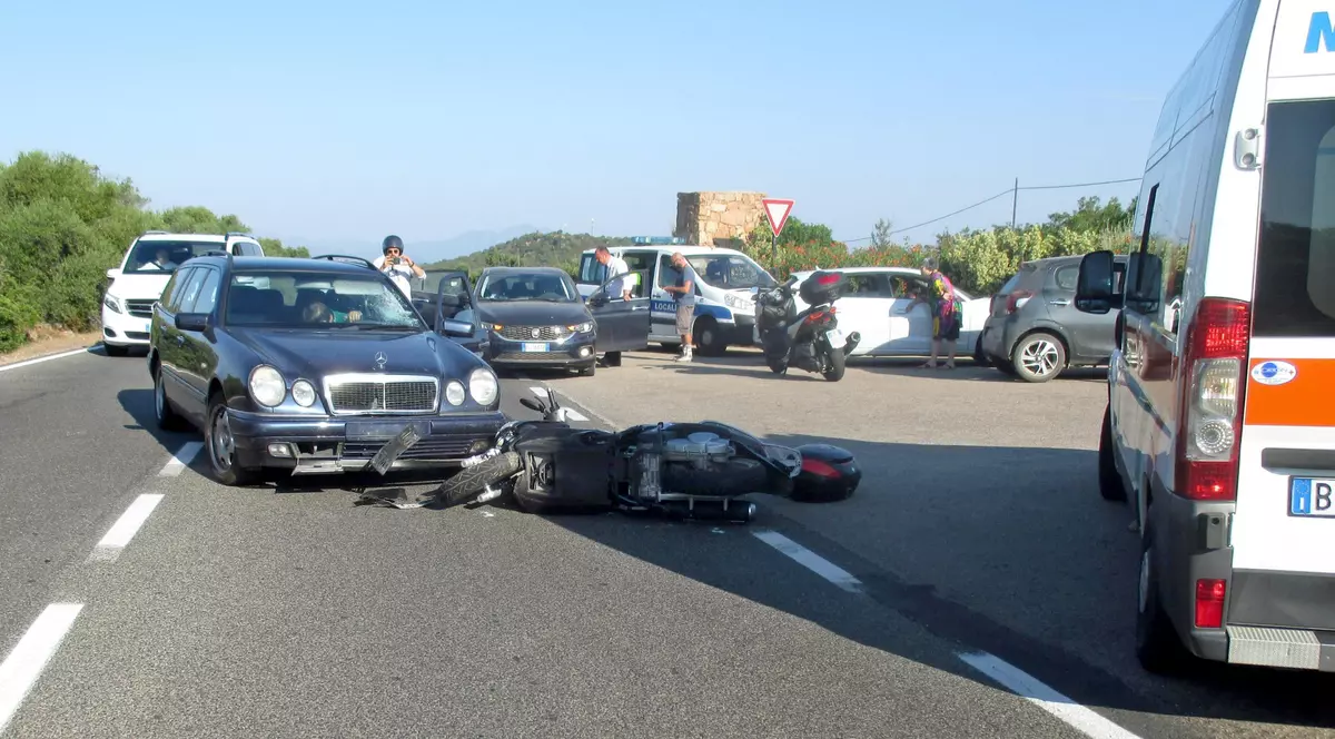 Imagini de la accidentul lui George Clooney. Actorul a fost aruncat șase metri în aer / VIDEO