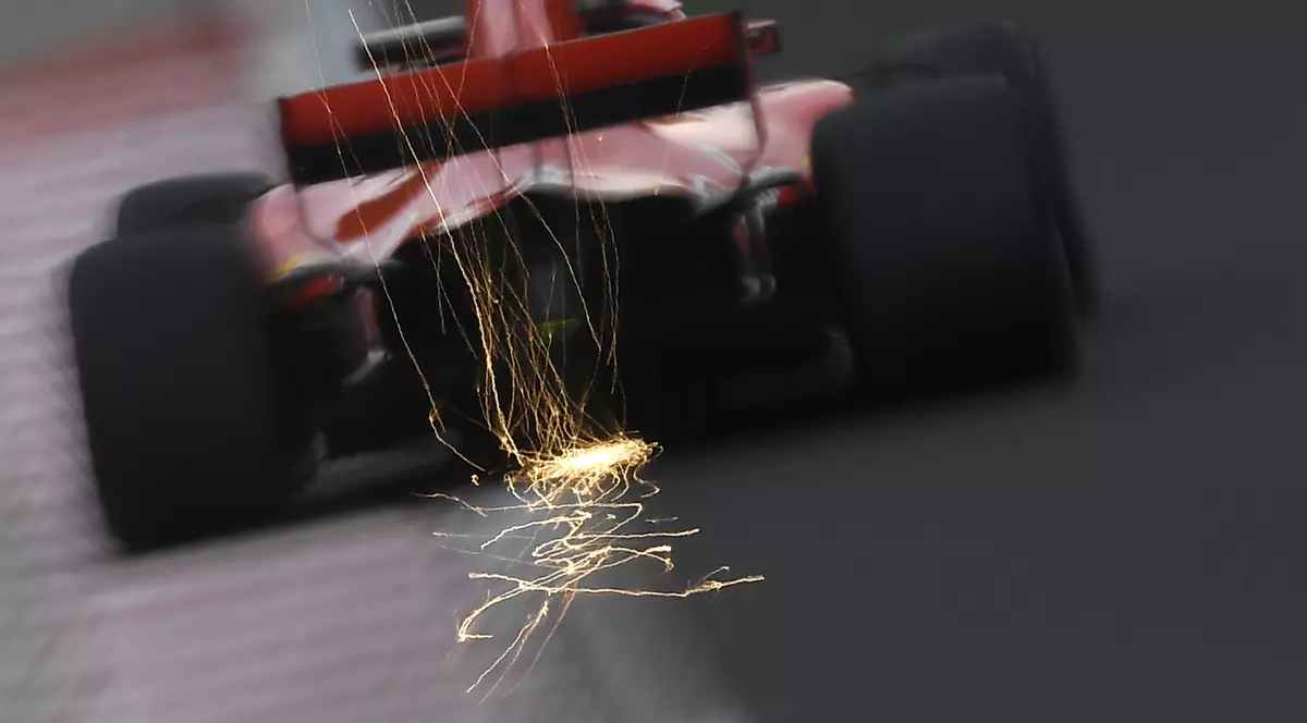 Sebastian Vettel, cel mai rapid în a doua sesiune de antrenamente libere pentru MP al Ungariei