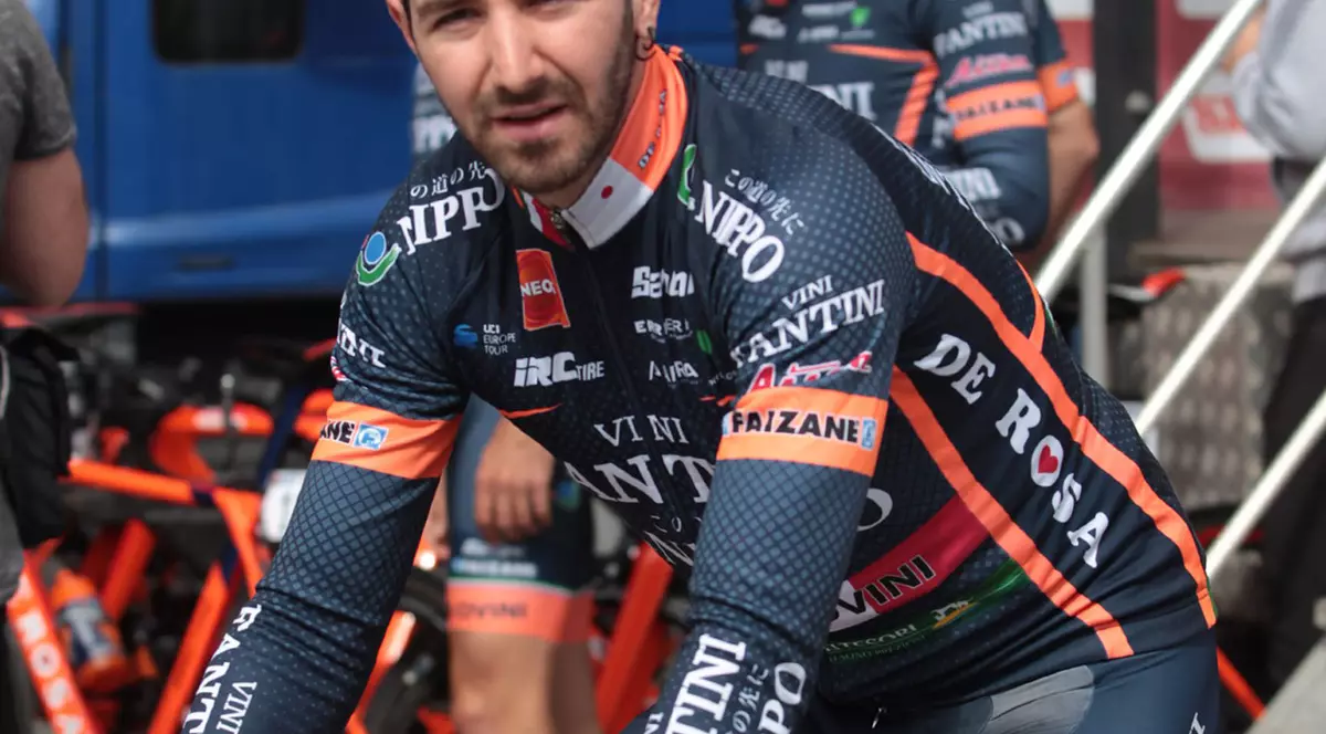 Ciclistul Eduard Grosu, la a doua victorie de etapă în Turul Lacului Qinghai