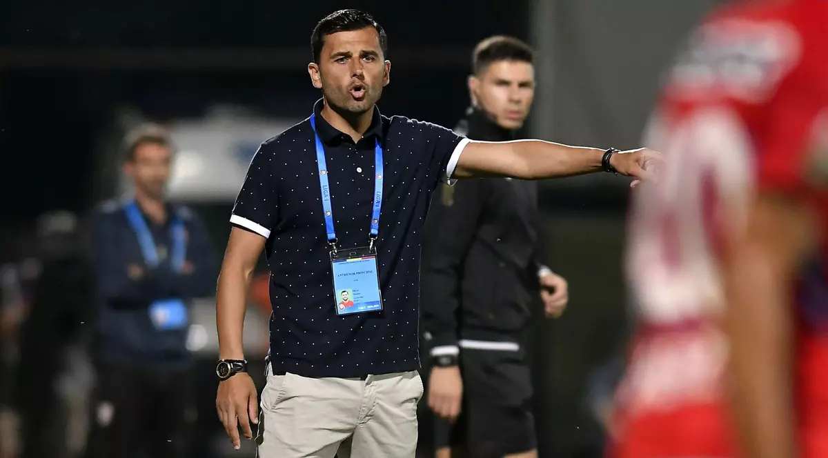 Dică a răbufnit la conferința de presă dinaintea meciului Rapid Viena - FCSB: ”Vi se pare că nu suntem o astfel de echipă?”