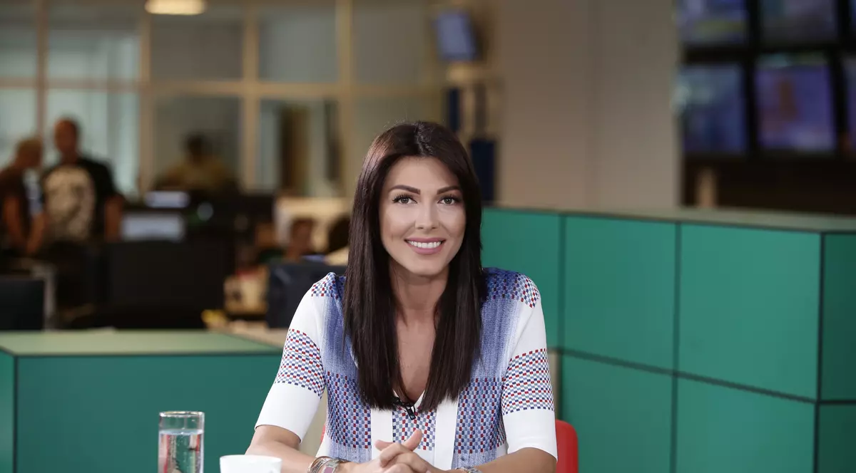 Ilinca Vandici, despre prima zi de grădiniță a fiului ei. “Nu sunt panicată, nu-l urmăresc pe camerele de supraveghere”