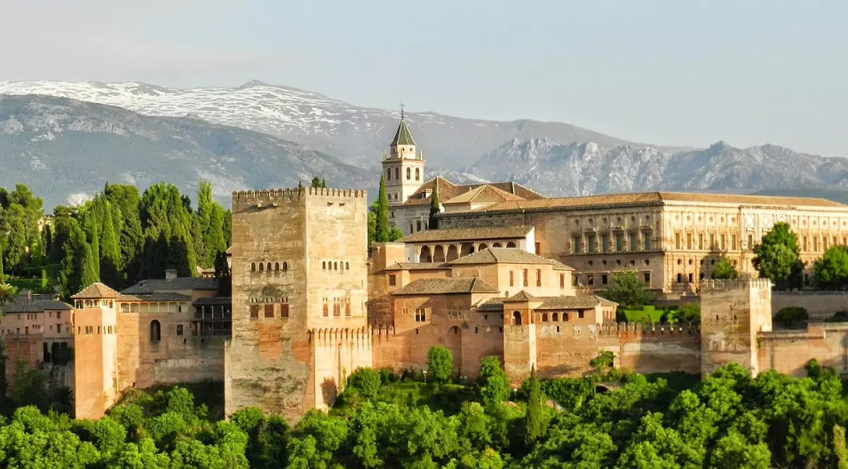 (P) Top 6 obiective turistice de văzut în Marele Tur al Spaniei