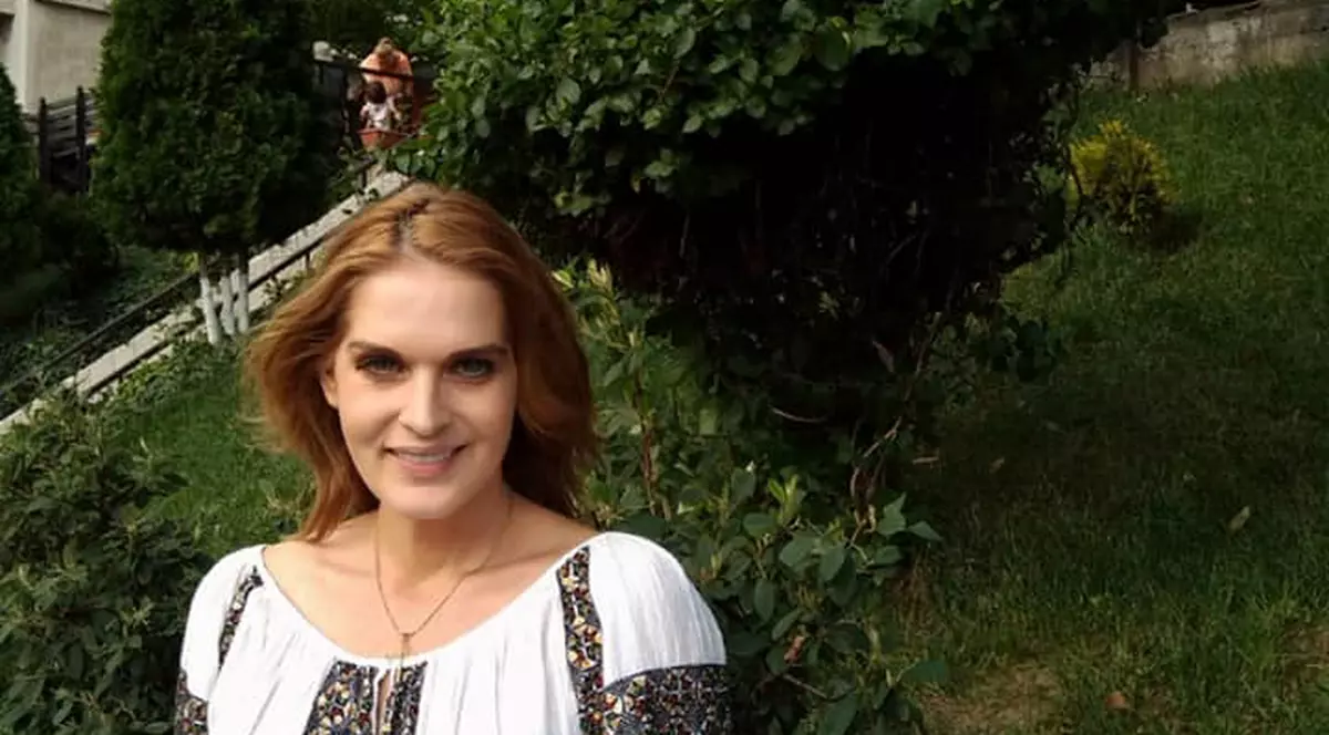 Manuela Hărăbor, la plajă. Incredibil cum poate arăta la 50 de ani