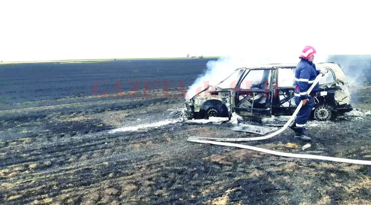 Grav accident în Dolj din cauza incendierii unui câmp. O mașină a fost proiectată în miriștea care ardea |FOTO