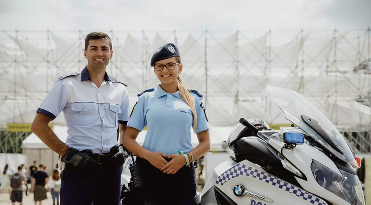 Mesajul polițiștilor pentru participanții la Untold. Cine va fi ”mascota” festivalului