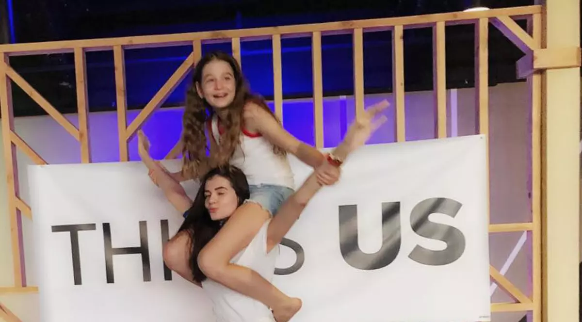 Prima imagine cu fiica Monicăi Gabor după operație. “Trebuie să îi porţi tot timpul?”